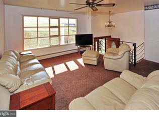 951 Cadmus Rd, Pottstown, PA 19465