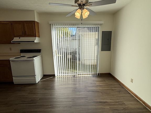 5th image of 4412 Blackwell St #3