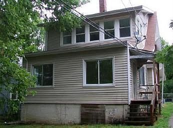 5th image of 3022 Parkwood Blvd