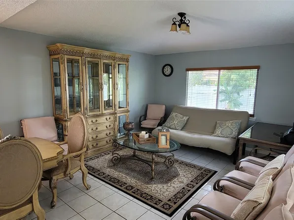 1790 SW 119th Avenue, Miramar, FL 33025