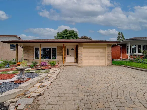 650 Pineridge Rd E, Waterloo, ON N2L 5J9