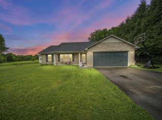 5620 Brandon Park Dr, Maryville, TN 37804