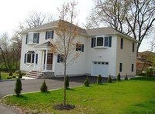 14 Hanson Ave, Piscataway, NJ 08854