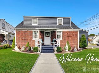 3 State St, Carteret, NJ 07008