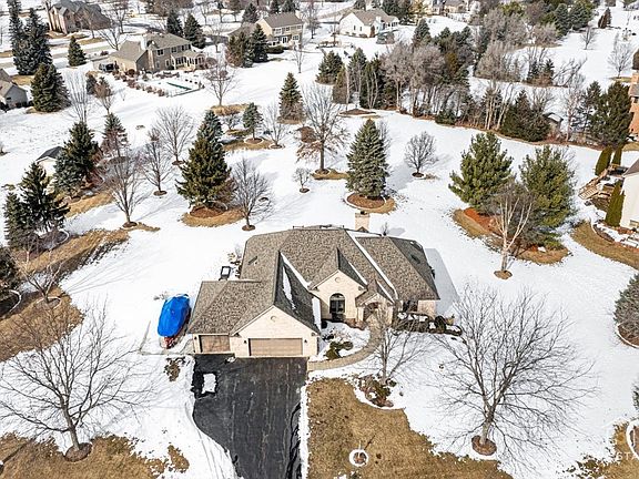 3rd image of 8413 Saint Moritz Dr