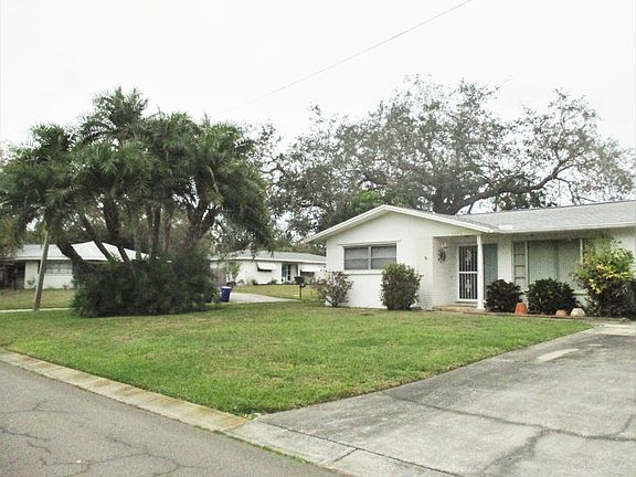 3rd image of 1180 Stewart Dr