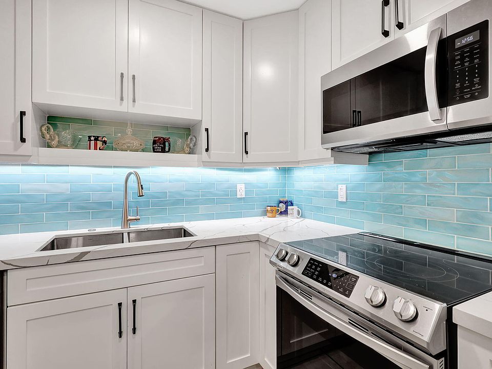 1st image of 10164 S 45th Way S