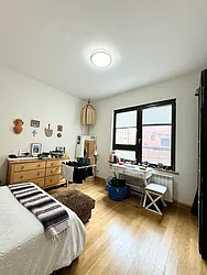 Rented by Virtual Real Estate