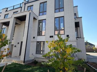 11 Kerns Ln, Richmond Hill, ON L4E1M1