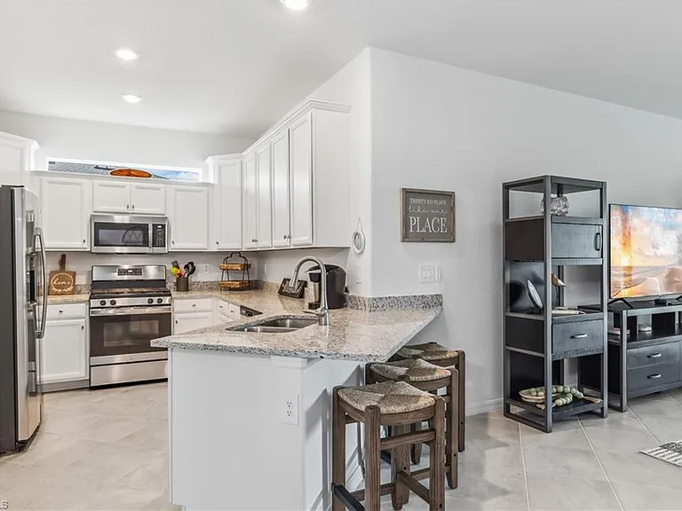 17716 Palmetto Pass Ln — Photo 10