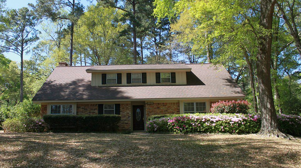 1st image of 2101 Briargrove Dr