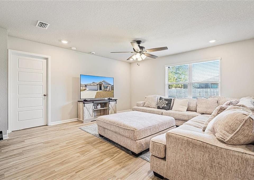 2575 Thornbury Loop, Mobile, AL 36695 Zillow