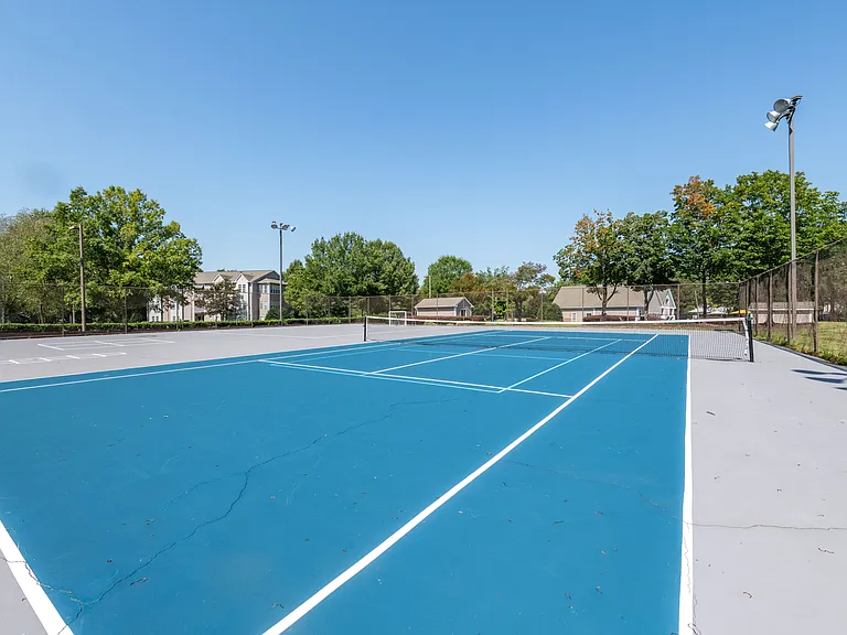 Abbington Place Apartments — Photo 18