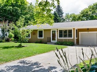 30W173 Allister Ln, Naperville, IL