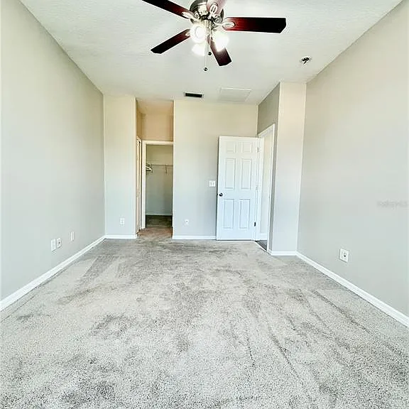1050 Blackwater Dr — Photo 34