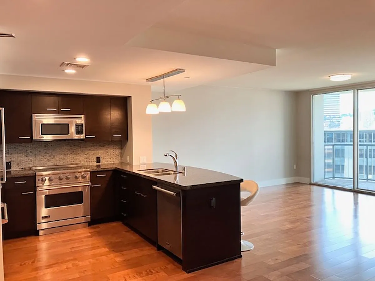Building Photo - 1837 Kalakaua Ave #1408