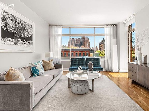 3rd image of 99 Jane St APT 6E