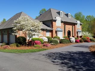 3974 Huddington Ct, Winston Salem, NC 27106