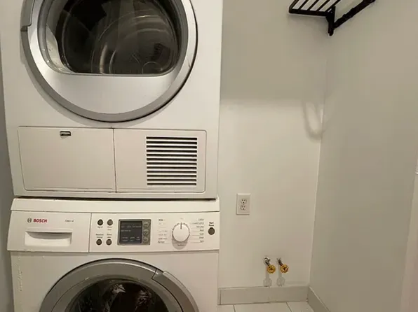 34 Crooke Avenue image 11 of 13