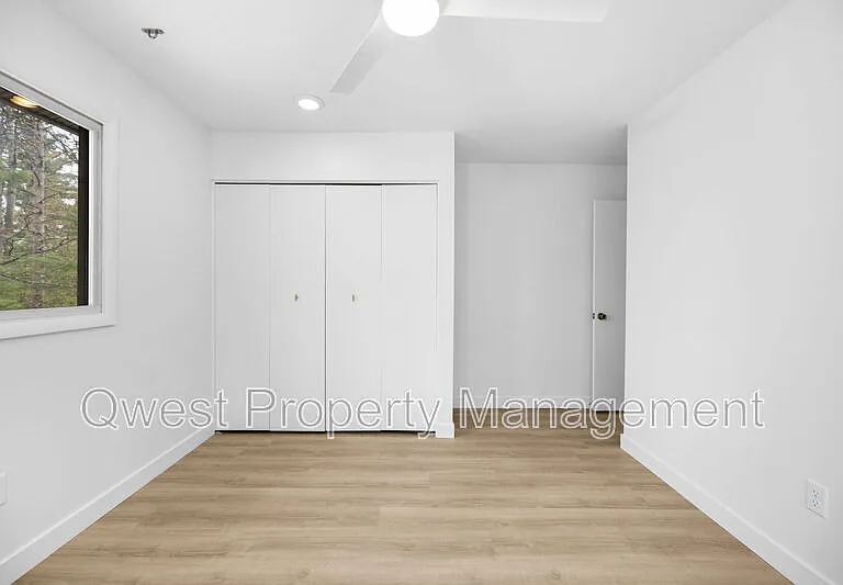 3477 Blackwood Dr — Photo 8
