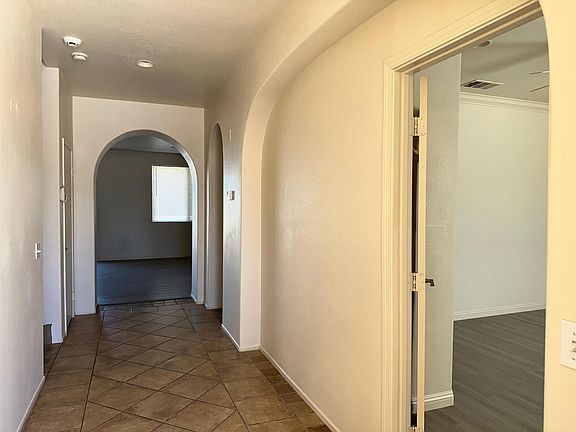 2nd image of 13180 Andrea Dr