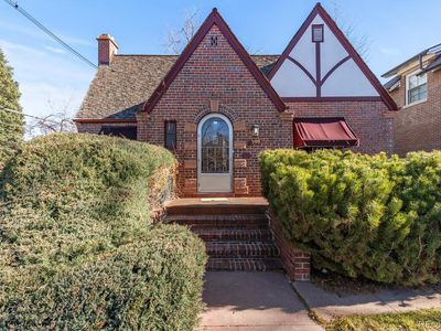 390 Dexter Street, Denver, CO, 80220