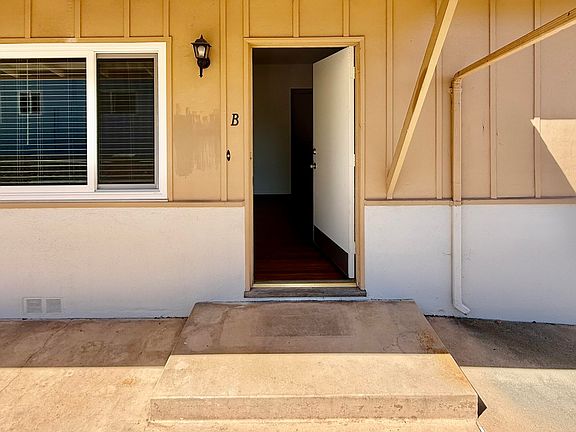 2nd image of 310 Barranca Ave APT B