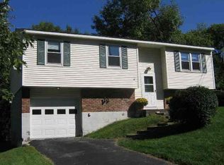 7 Alpine St, Rensselaer, NY 12144