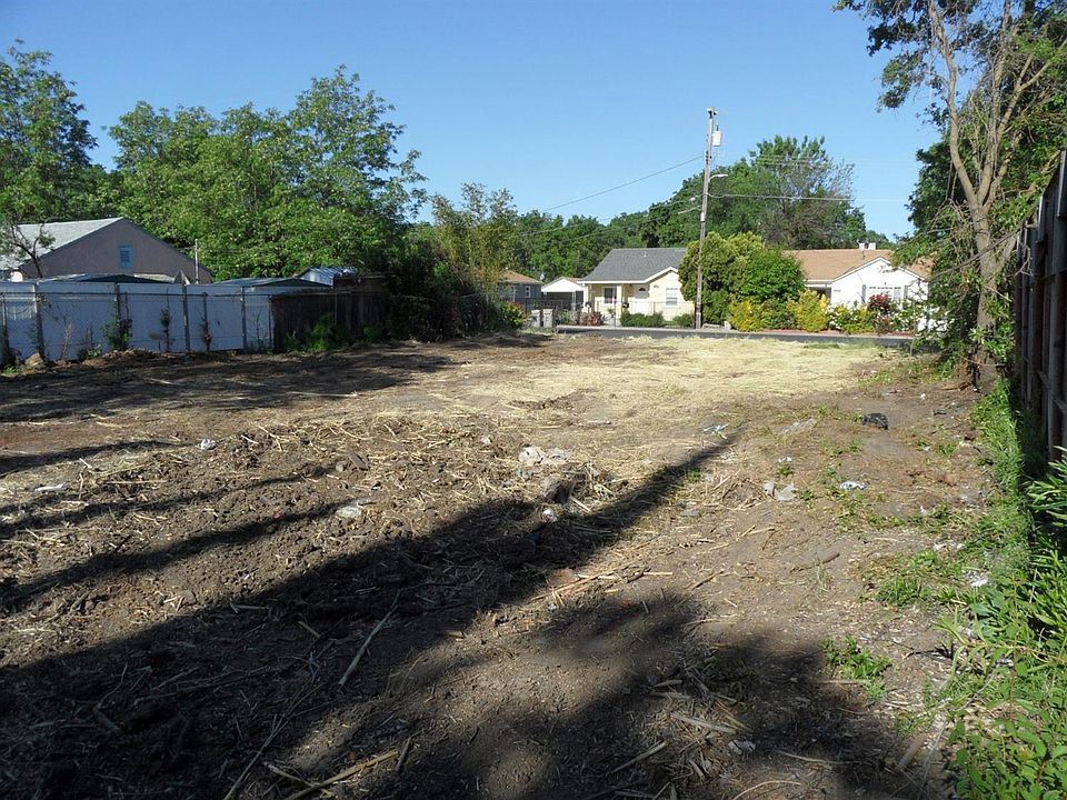 1st image of 933 Yolo St