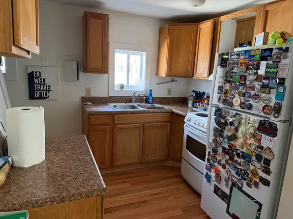 (undisclosed Address), Newmarket, NH 03857