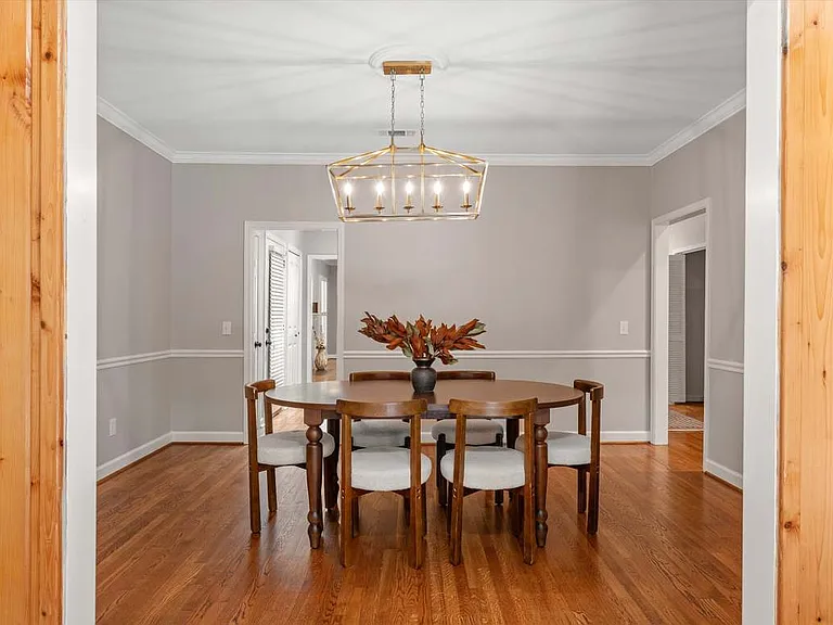 108 Colony Ct — Photo 6