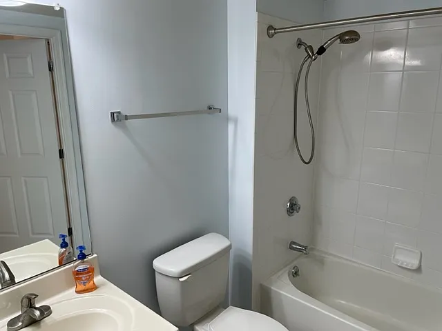 2726 Gallows Rd #1107 — Photo 17
