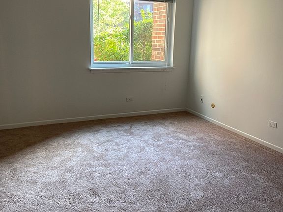 5th image of 1112 Castilian Ct #C106