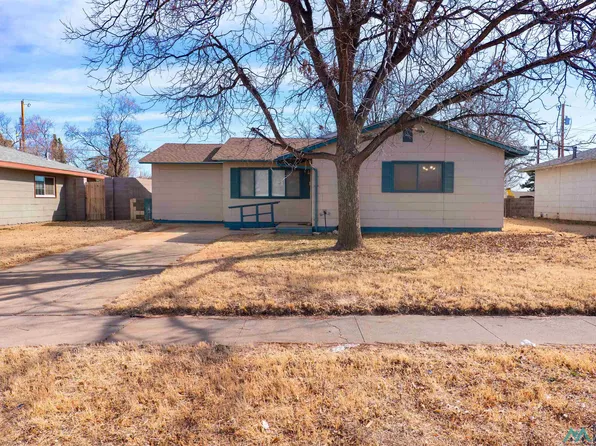 1106 N Llano Dr, Hobbs, NM 88240
