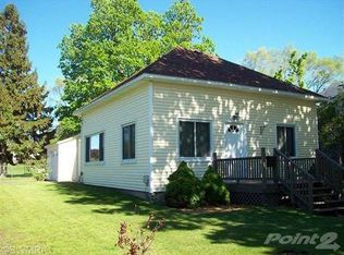 510 N Delia St, Ludington, MI 49431