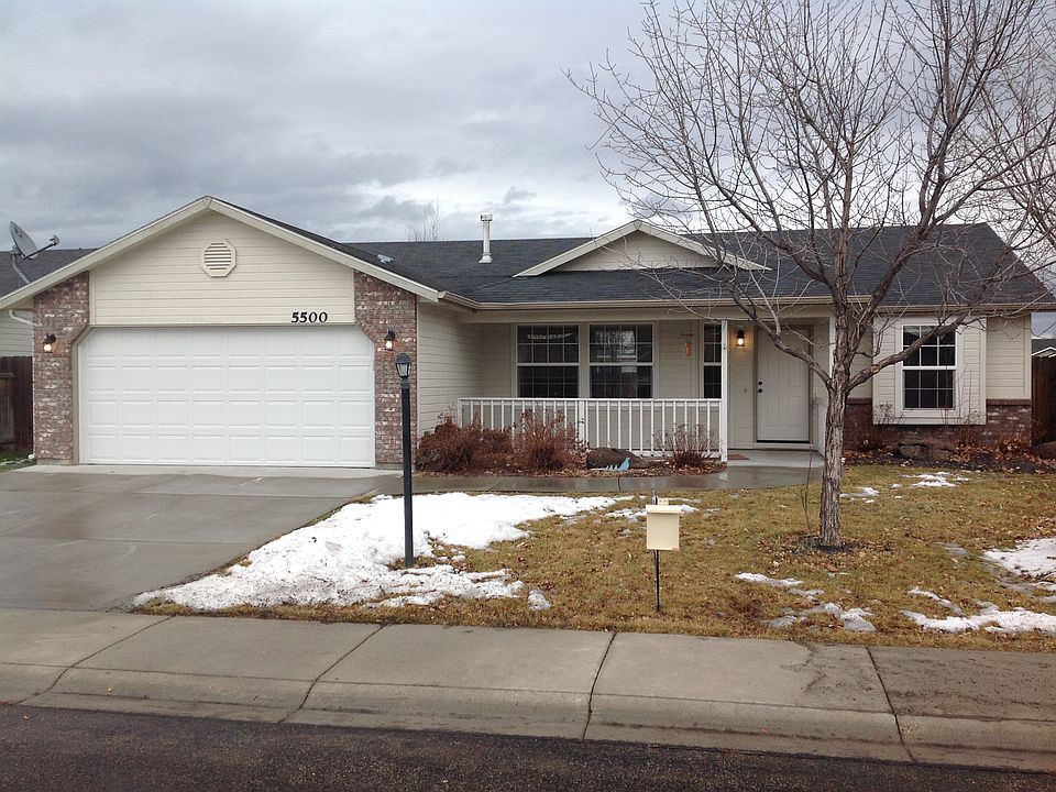 2nd image of 5500 N Rosepoint Way