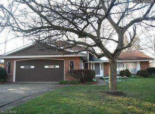 15054 Forestwood Dr, Strongsville, OH