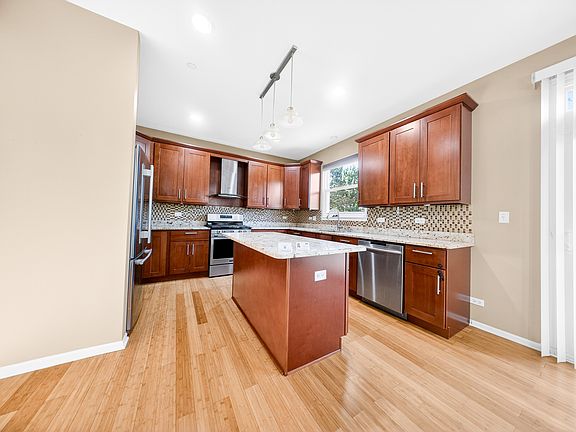 5th image of 1249 Mallard Ln