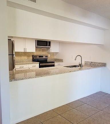 5th image of 5010 Patricia Ct APT 168