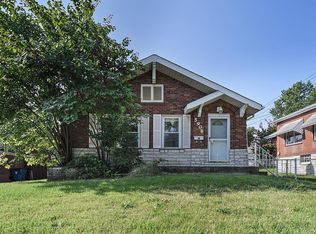 5908 Heege Rd, Saint Louis, MO 63123