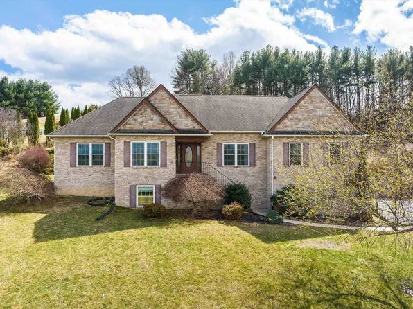 81 Cedar Creek Ln, Fort Defiance, VA 24437