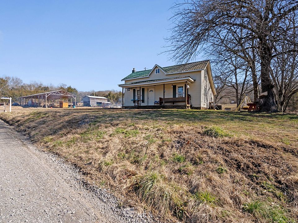 1st image of 448 Holder Branch Ln