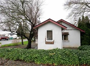 42259 Yarrow Central Rd, Chilliwack, BC V2R5E3