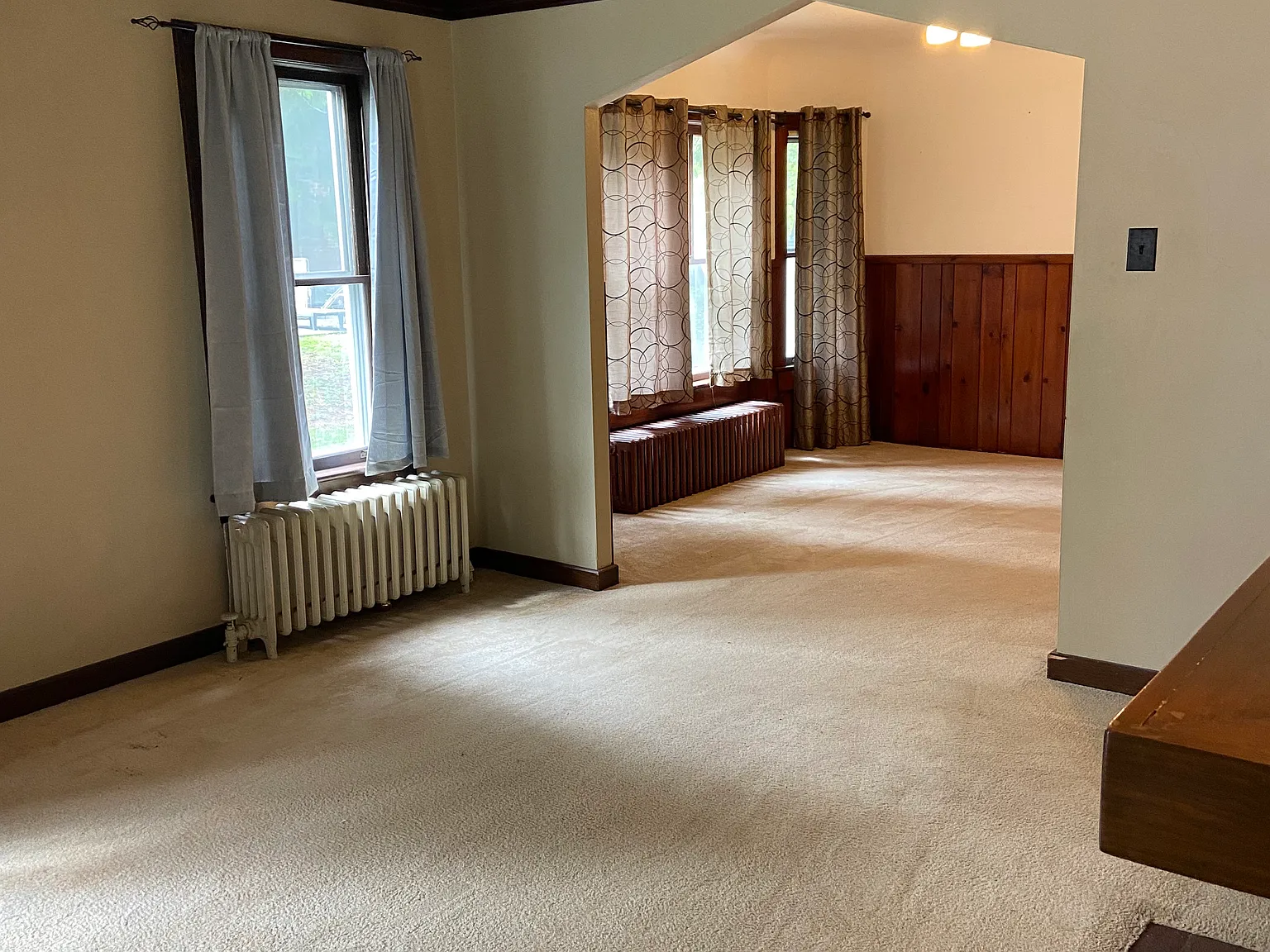 3 bed, 1600 sqft, $1,400 — Photo 2