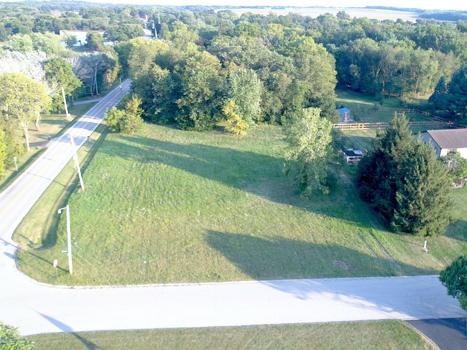 2nd image of 48 Shagbark Ln