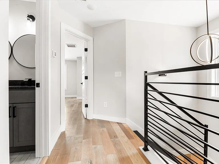 145 Crooked Creek Dr — Photo 17