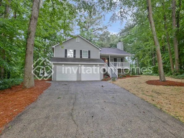 5757 Plantation Ct, Acworth, GA 30102