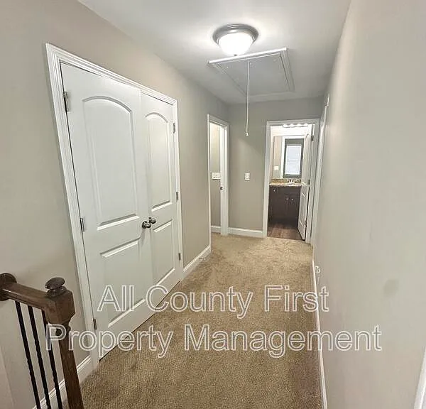 553 Sprayberry Dr — Photo 10