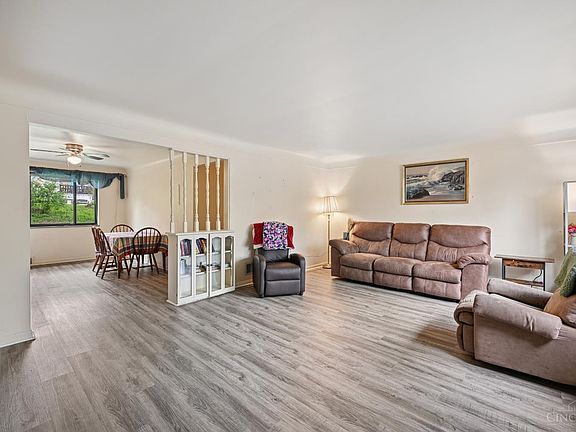 5th image of 5577 Sunnywoods Ln