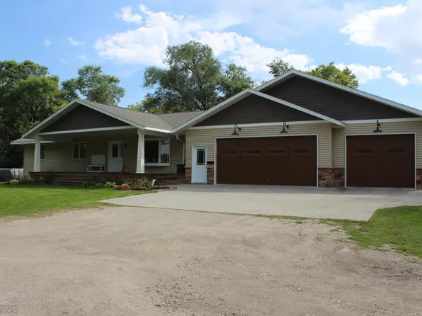 802 2nd Ave E, Ada, MN 56510